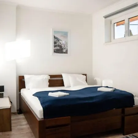 דירה Fakapu Vendeghaz *